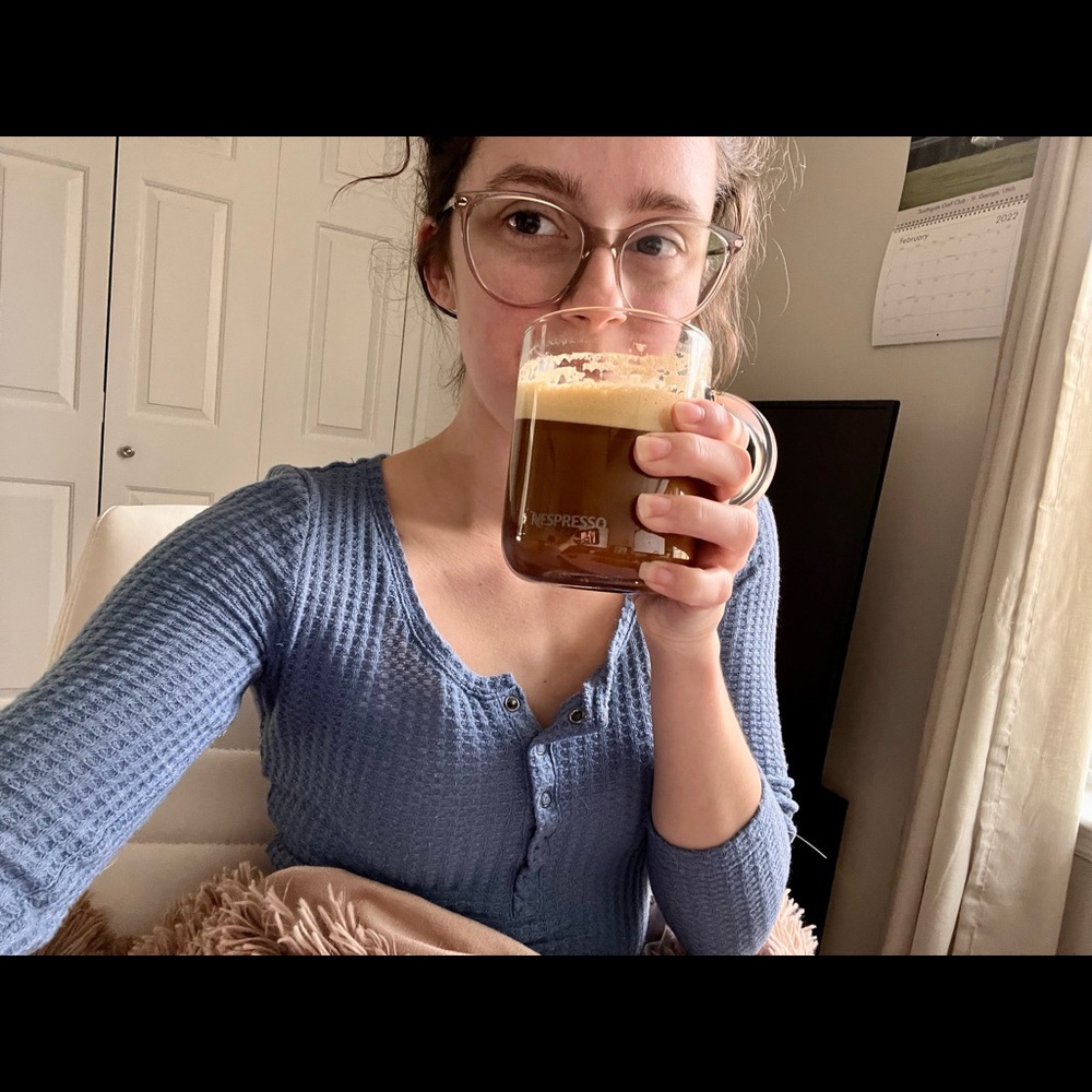 Meet your Posher, Katelyn